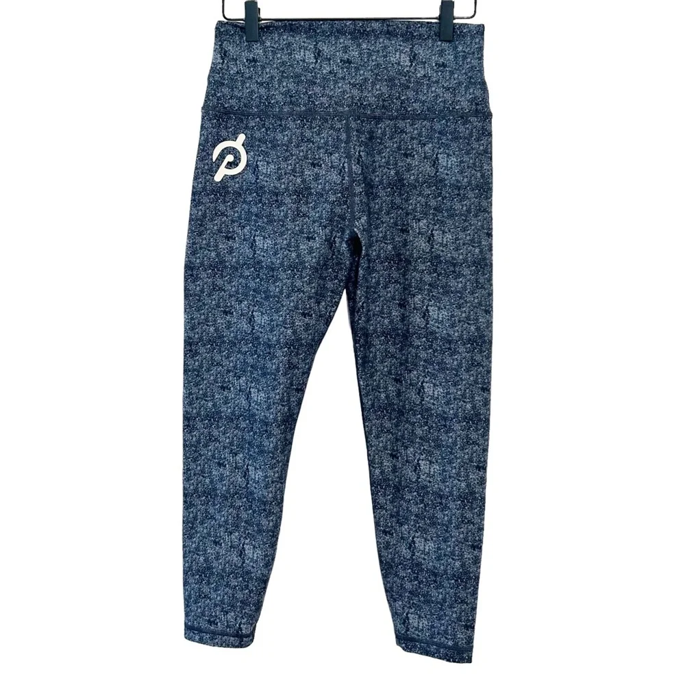 Peloton Cadence Active Workout Capri Leggings Women’s SZ Large in Blue Print - Picture 3 of 7